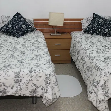 Casa Terrera, Se Alquila Minimo 7 Dias